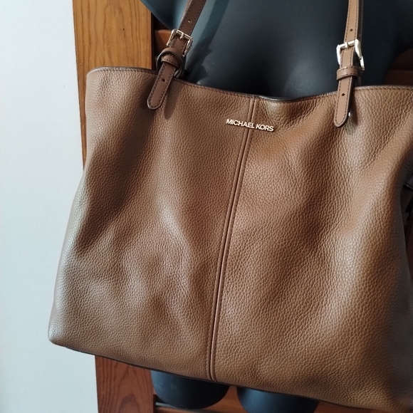 Michael Kors Brown Leather Tote Bag - Picture 4 of 8